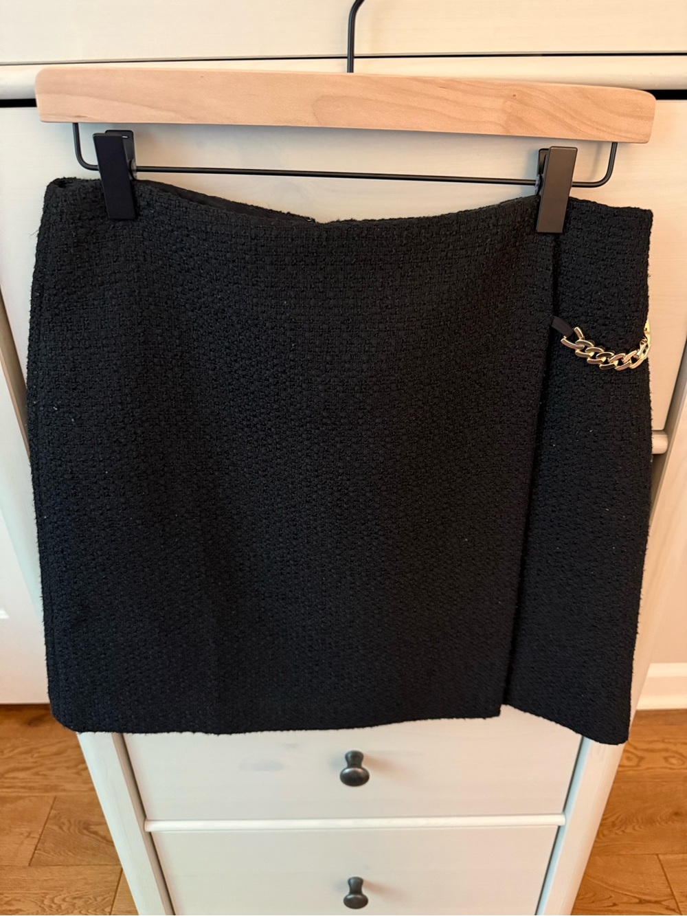 Ann Taylor Black Tweed Mini Skirt with Gold Chain Accent